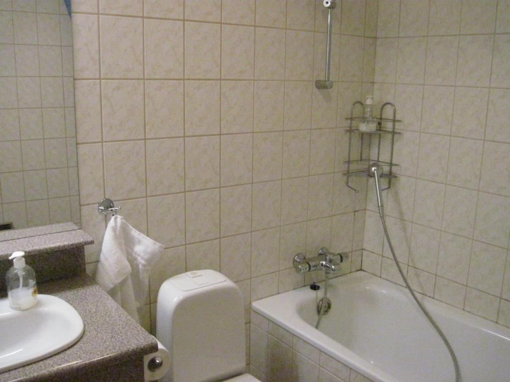 Hotel Capitano Neskaupstadur Bagian luar foto