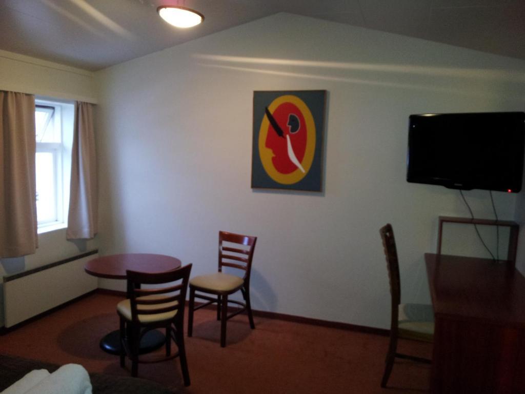 Hotel Capitano Neskaupstadur Bagian luar foto